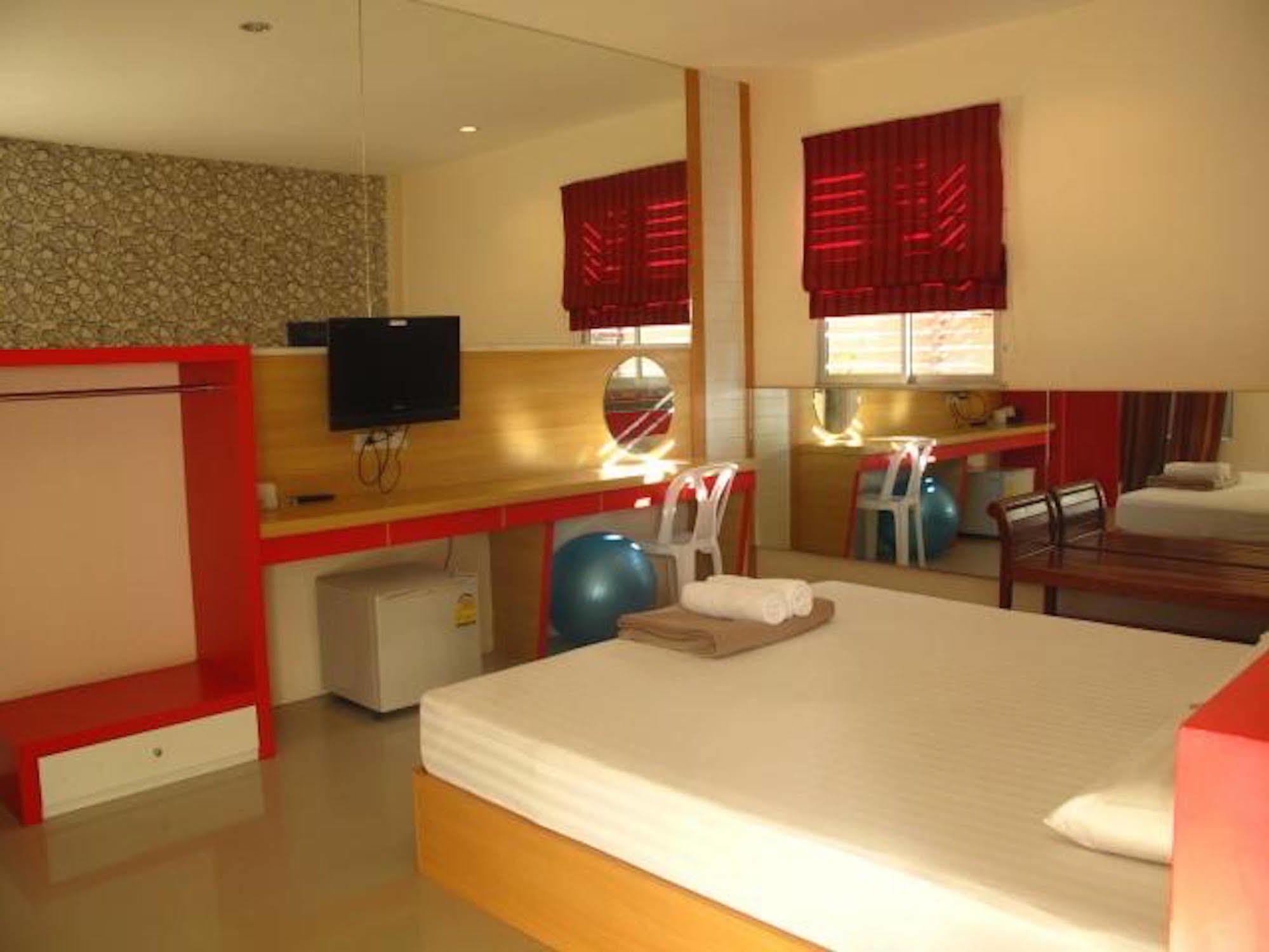 Sabai Sabai Hotel Songkhla Buitenkant foto